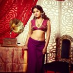 Poonam Bajwa Instagram - 🌙☄️✨💫☀️ #violetvintages#💜💜💜💜💜💜 adshoot🎥# chennaidiaries Hair : @hairstylebynisha Styled by @pradeepa_16 @aswati_inskirts