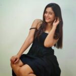 Poonam Bajwa Instagram - #❤️#trulymadlydeeplyforever#❤️❤️❤️ . 📸@hairstylebynisha