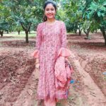Poonam Bajwa Instagram - #maystayhereallday #orchardgarden #perfectquaratinespot# 📸@suneel1reddy Karimnagar, India