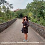 Poonam Bajwa Instagram – 💞💞#lookingbackatyou Club Mahindra lake Pawna Resort, Tungi, Lonavala.