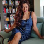 Poonam Bajwa Instagram – #sundayishh#🌤🌤🌤❤️ 
📸@hairstylebynisha