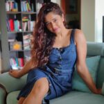 Poonam Bajwa Instagram – #sundayishh#🌤🌤🌤❤️ 
📸@hairstylebynisha