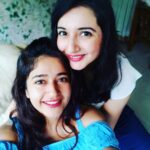 Poonam Bajwa Instagram - ❣️❣️❣️ with @deepikabajwabadhwar ! Happy Sunday from us to you !!!