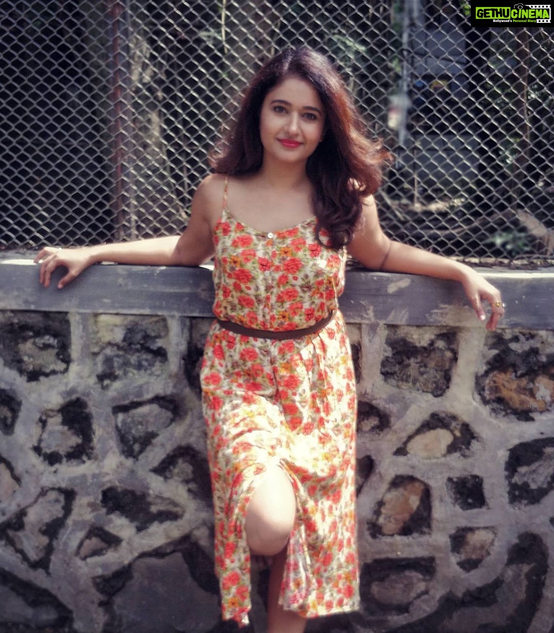 Poonam Bajwa Instagram - #tbt💚#sometimebeforenow #🌕❤️☀️ 📸📸@hairstylebynisha