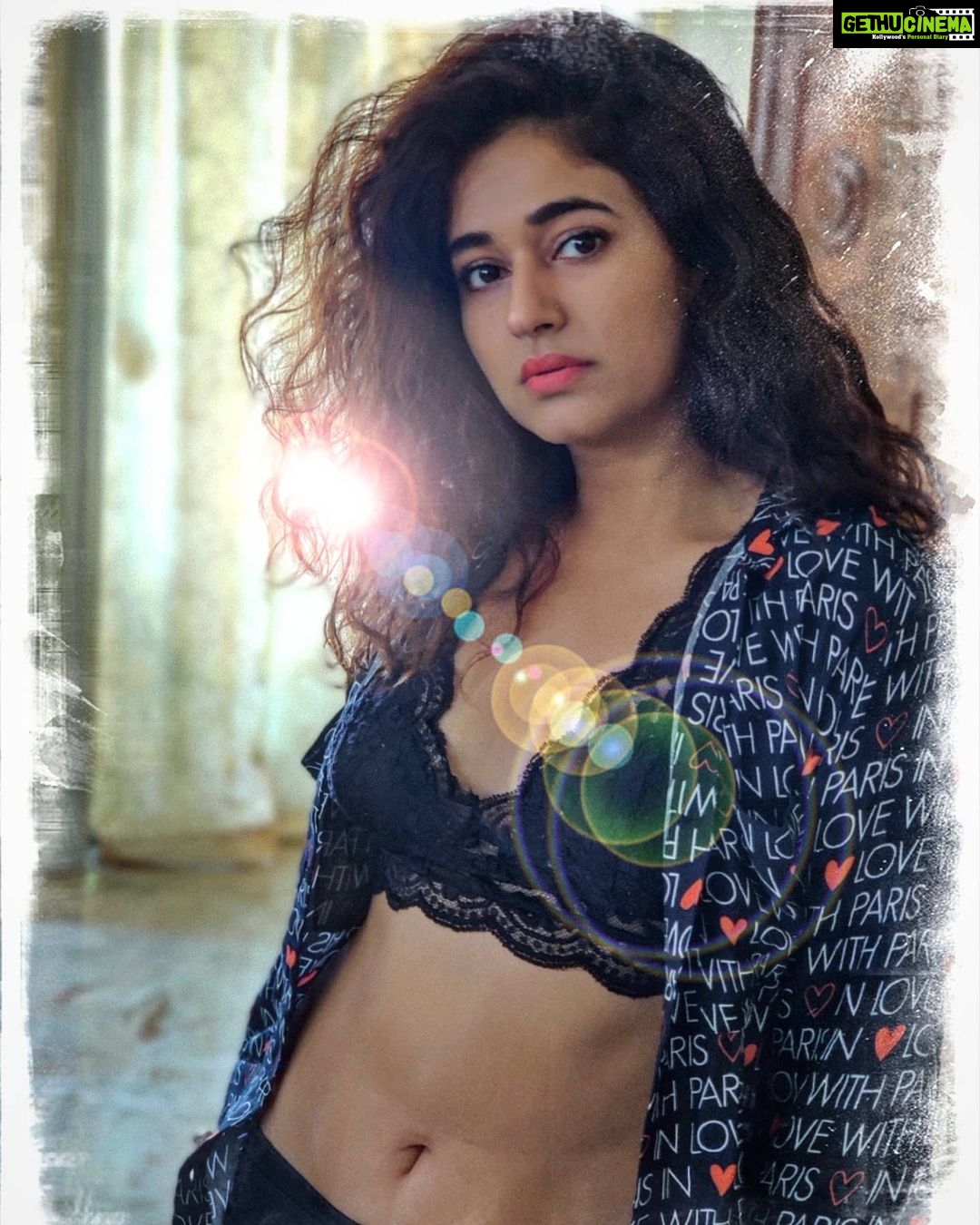 Poonam Bajwa Instagram - 🌞🌞🌞✨✨✨✨💫💫 @hairstylebynisha