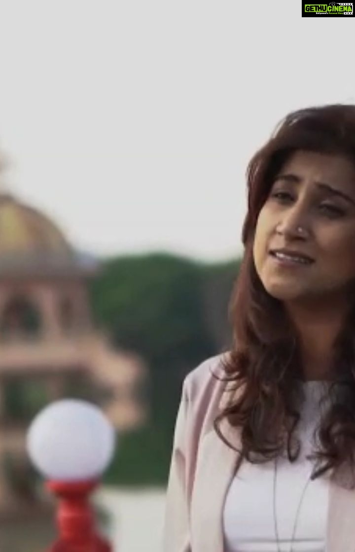 Poonam Bajwa Instagram - Brilliant video made by my friend Juuhi!! God made mothers so he could be everywhere. Here is a tribute to the special bond every mother and daughter have. _Happy Mothers Day_ A Video by *The Life Workshop* Written & Performed by *Juuhi Raai* @juuhiraai @thelifeworkshop