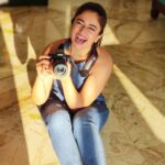 Poonam Bajwa Instagram - #happinessishomemade❤️#stayhomestayhappy# .📸📸@hairstylebynisha