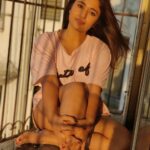 Poonam Bajwa Instagram - 🖤🖤🖤 . 📸@hairstylebynisha