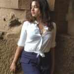 Poonam Bajwa Instagram - 💙💙💙 #thelookawayseries . .📸📸@hairstylebynisha