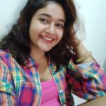 Poonam Bajwa Instagram - Happy to be on Helo!@helo_indiaofficial . . . http://m.helo-app.com/al/YedvTmS