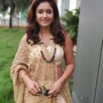 Poonam Bajwa Instagram - 💜💜💜