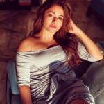 Poonam Bajwa Instagram -