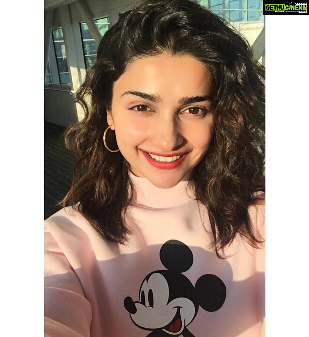 Prachi Deasi Instagram - #Mickey #love 🐹 🥰 #mickeymouse on me tee