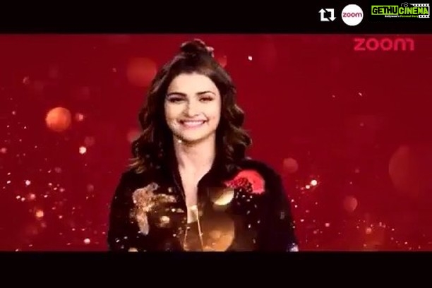 Prachi Deasi Instagram - 🎉✨👯 #Repost @zoomtv with @repostapp ・・・ Celebrate this #Diwali with a lot of dance, masti and dhamaal with your favourite Bollywood stars ✨ Catch them dancing to the tunes of #DiwaliBeats all this month only on zoom! #DiwaliBeats #BollywoodStars #Bollywood #Celebration #zoomtv #turnonzoom #tags4likes #tagsforlikes