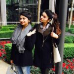 Prachi Deasi Instagram - @eshadesai ❤🎁🎈🎉 #birthdayweek #birthdaygirl #throwback #london #love London Hyde Park