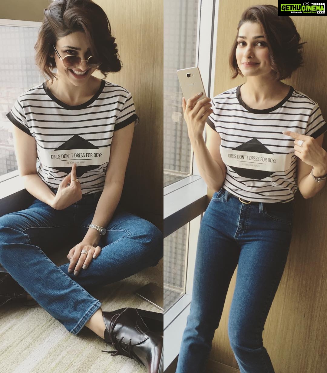 Prachi Deasi Instagram - Girls don't dress for boys 😉 #beyourownkindofbeautiful