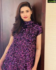 Prachi Desai Instagram - 🔮⚡️✨🌟
A (little x lot) ~ lottle sparkle never hurt anyone 🦄💟 

#PUNE #SelfStyled

 #Purple #glitter #shimmer #sparkle #latergram