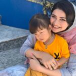 Prachi Deasi Instagram – When I met the cutest visitor at The Blue Dragon Temple 🏯🐉🐲💙🌟 #Thailand 
Of course only one of us looks happy posing for pictures 😁 

@makeupbymahekkbhutt @narenballarphotography @hairstorybyreshma Wat Banden Blue Temple