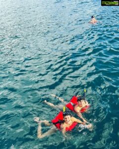 Pragathi Guruprasad Instagram - 🔆 𝓹𝓾𝓻𝓪 𝓿𝓲𝓭𝓪 🤙🏽