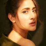 Pragya Jaiswal Instagram – Chin up princess, if not the crown slips 👑 #MondayMood