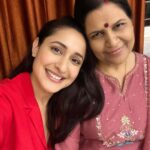 Pragya Jaiswal Instagram - Happiest birthday to the sweetest part of my heart..Your warmth, childlike energy, strength n resilience inspires me each day! Love you to infinity ❤️❤️❤️ #HappyBirthdayMom