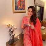 Pragya Jaiswal Instagram - Diwali vibes 🪔✨❤️