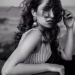 Pragya Jaiswal Instagram - She sees in black and white, thinks in greys but loves in color 🖤🖤 #bnwmood