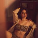 Pragya Jaiswal Instagram - #FridayMood 🐆