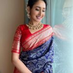 Pragya Jaiswal Instagram - About yesterday ❣️❣️ For the opening of #SouthIndiaShoppingMall in Srikakulam : Saree @southindiashopping Jewellery @the_jewel_gallery Stylist @neeraja.kona Asst Astylist @manogna_gollapudi Makeup @makeupbymadhushreeganapathy Hair @rajesh_chinchili