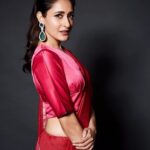 Pragya Jaiswal Instagram - 🌺🌹🌺 Saree @anavila_m Earrings @houseofshikha Stylist @neeraja.kona Asst Stylist @manogna_gollapudi Make up @makeupbymadhushreeganapathy Hair @rajesh_chinchili Photographer @venurasuri