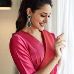 Pragya Jaiswal Instagram - Be soft but unafraid to conquer 🌺🌺 Saree @anavila_m Earrings @houseofshikha Stylist @neeraja.kona Asst Stylist @manogna_gollapudi Make up @makeupbymadhushreeganapathy Hair @rajesh_chinchili Photographer @venurasuri