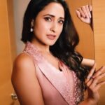 Pragya Jaiswal Instagram – 🌸🌷🌸🌷