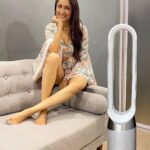 Pragya Jaiswal Instagram - Beating the pollution outside is a little difficult but I can take care of it when I’m home when i got my Dyson Air purifier right by my side! The only purifier that cleans and purifies the entire room 😄 Wearing a mask outside and switching this purifier on inside is a part of my daily routine these days to ensure my health safety @dyson_india Campaign by @nishankswami @adzione #ProperPurification #DysonHealthyHomes #DysonIndia #Gifted