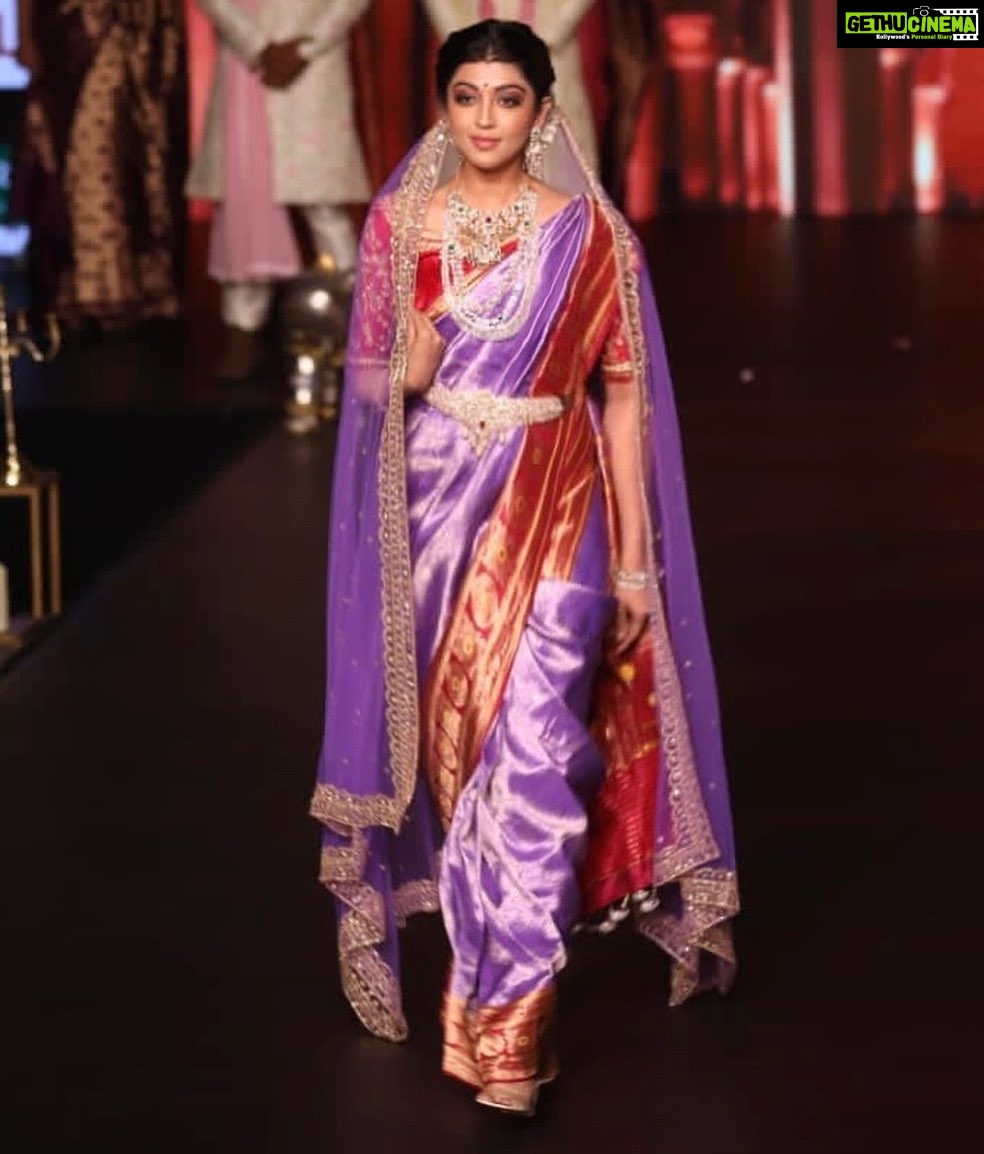 Pranitha Subhash Instagram - Was lovely being the showstopper for @deepthiganeshlabel at the madras bridal fashion week recently ❤️