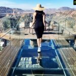 Pranitha Subhash Instagram – They say it’s the grand canyon of oman . 

📍 anantara, jabal akthar