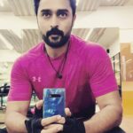Prasanna Instagram - U need to have some healthy dose of self love and at times some selfie love to improve. #selflove #selfielove #selﬁmprovement @sandeep_deep @goldsgym_kotturpuram