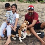 Prasanna Instagram - At the beach #familytime #beachdays #beachdogs #weekendfun #happytales Chennai, India
