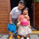 Prasanna Instagram - தோளுல தவழுற தாயே, என் தேனு முட்டாயே! மார்கழி மாசத்து மழையே, என் சிரிக்கும் மத்தாப்பே! வீட்டுல வளருற நிலவே, என் செல்ல பொன்வண்டே! வெல்ல கட்டி முத்தமே, என் உசுரு மொத்தமே! சாமியே செஞ்ச தவமே!மகளே! நீ வாழு நூறு யுகமே❤❤ #HappyBirthdayAadyanthaa #Aadyanthaa Chennai, India