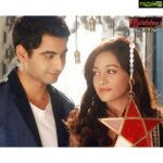 Preetika Rao Instagram - BTS : Instagram was not as popular when Beintehaa was aired in India -Pak simultaneously, yet zealous fans from all across the globe managed to track-down our set located at Malad-Marve and would visit us with so much love & affection! ❤🌏 #Beintehaa is that "One big hit series" that all actors dream of witnessing in their career-span and l truly feel 'Blessed' that it happened to me with my conscious Television debut instead of Bollywood after having had a super fabulous career in Modelling with over 50 Advertising assignments, meaningful South Movies along side being a full-time Film Journalist with Mirror -TOI ! I express my heart-felt gratitude as this unforgettable series continues to globe-trot and garner ' Limitless' love and popularity much in keeping with its name "Beintehaa" #aaliyazainabdullah #preetikarao #zain #harshadarora harshadaroraoficial #zainaaliya #zaya #beintehaaantv #benimsin #endlesslove #salameishq #thursdaythrowback #BeintehaaBTS Colors TV