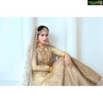 Preetika Rao Instagram – Royal & Exquisite Bridal Ornaments with @sonachandis_kanpur from the largest jewellery showroom 15000sq.ft in #UttarPradesh #Kanpur – #indianjewellery #indian #gold #bridaljewellery #diamondjewellery #goldjewellery #preetikarao ….
….
….
….
Photography :@lensonjewels
Styling : @rahulgoeldesigns
Designer : @the_adhya_designer

#goldjewellery #diamondjewellery #weddingjewellery #weddingseason