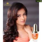 Preetika Rao Instagram – SHANKARA’s @shankaranaturalsindia This quick absorbing and non greasy formulation of the Timeless Kumkumadi Oil… comes from it’s key ingredient Red-gold saffron, which is considered to be a miracle skin tonic, this 100% pure facial oil works wonders to nourish, moisturize and brighten the skin…

It’s handmade using a classical #Ayurvedic process called taila paka.

Benefits

Superpowered by over 30 deeply nourishing #flowers and herbs in combination with saffron, lotus and #turmeric

Rich in #antioxidants such as #carotenoids and crocetin which help make the skin appear fresh and young

Helps reduce appearance of #pigmentation, discoloration and breakouts

Penetrates deeply, non-comedogenic.

#shankaranaturals #luxuryskincare
#skincareoil #naturalmoisturizer #kumkumadioil #kumkumaditailam #kumkum #naturalskincare #india #skincare #artoflivingindia #srisritatva