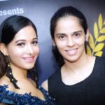 Preetika Rao Instagram - Honoured to receive the Global Women Achievers Award along with Saina Nehwal ❤️ #theglobalwomenachievesaward 019 #mumbai #television Sun N Sand Hotel