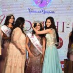 Preetika Rao Instagram – Crowning MRS Delhi NCR 2019 👑 ………..
Venue : The Leela Ambience 
#Delhi #BeautyPagent #MrsDelhiNCR