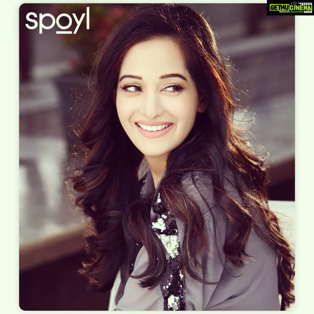 Pakistani Serials Updates & TRP - #Preetika_Rao is an Indian model, writer  and an actress. She is known for her works in Tamil industry. She debuted  with the Telugu movie 