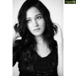 Preetika Rao Instagram - Realising that Silence is Never Always Golden... ....... ....... ....... Photography : @prashantsamtani Outfit -@urbanic_official Styling : @rahulgoeldesigns ..... ..... ..... #blacknwhite #preetikarao #actor #preetikarao #blacknwhitechallenge #photography #prashantsamptani #mumbai ᴍᴜᴍʙᴀɪ