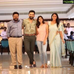 Prithviraj Sukumaran Instagram - @brodaddymovie Streaming on @disneyplushotstar from 26/01/2022 😊 @lalualexactor @kalyanipriyadarshan @kaniha_official @mohanlal @aashirvadcine