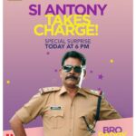 Prithviraj Sukumaran Instagram - @antonyperumbavoor “Sherikkum Police-il edutho” 😁 #BroDaddy streaming on #DisneyHotstar from 26/01/2022 @brodaddymovie @mohanlal @antonyperumbavoor @aashirvadcine @disneyplushotstar #BroDaddy #DisneyHotstarMalayalam #DisneyHotstar