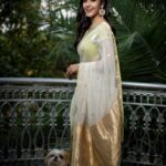Priya Anand Instagram - #zeekudumbaviruthugal2019 🌟 Outfit - @raw_mango Jewellery - @amrapalijewels Hair & Make Up - @vedya.hmua Photography - @kiransaphotography