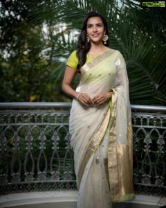 Priya Anand Instagram - #zeekudumbaviruthugal2019 🌟

Outfit - @raw_mango 
Jewellery - @amrapalijewels 
Hair & Make Up - @vedya.hmua 
Photography - @kiransaphotography