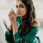 Priya Bhavani Shankar Instagram – Well, well, well… look what finally decided to show up. HELLO FRIDAY 😎

Styled by @ashwin.thiyagarajan 
HMU @salomirdiamond 
PC @aarontheobed